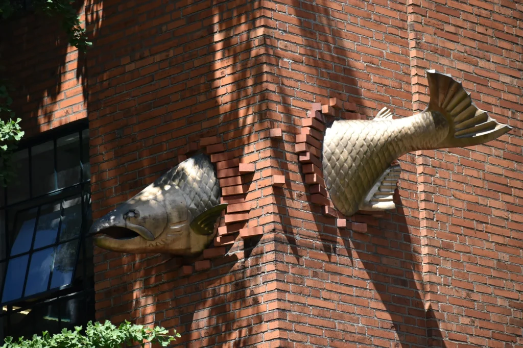 Salmon Sculpture, Portland, Oregon, USA